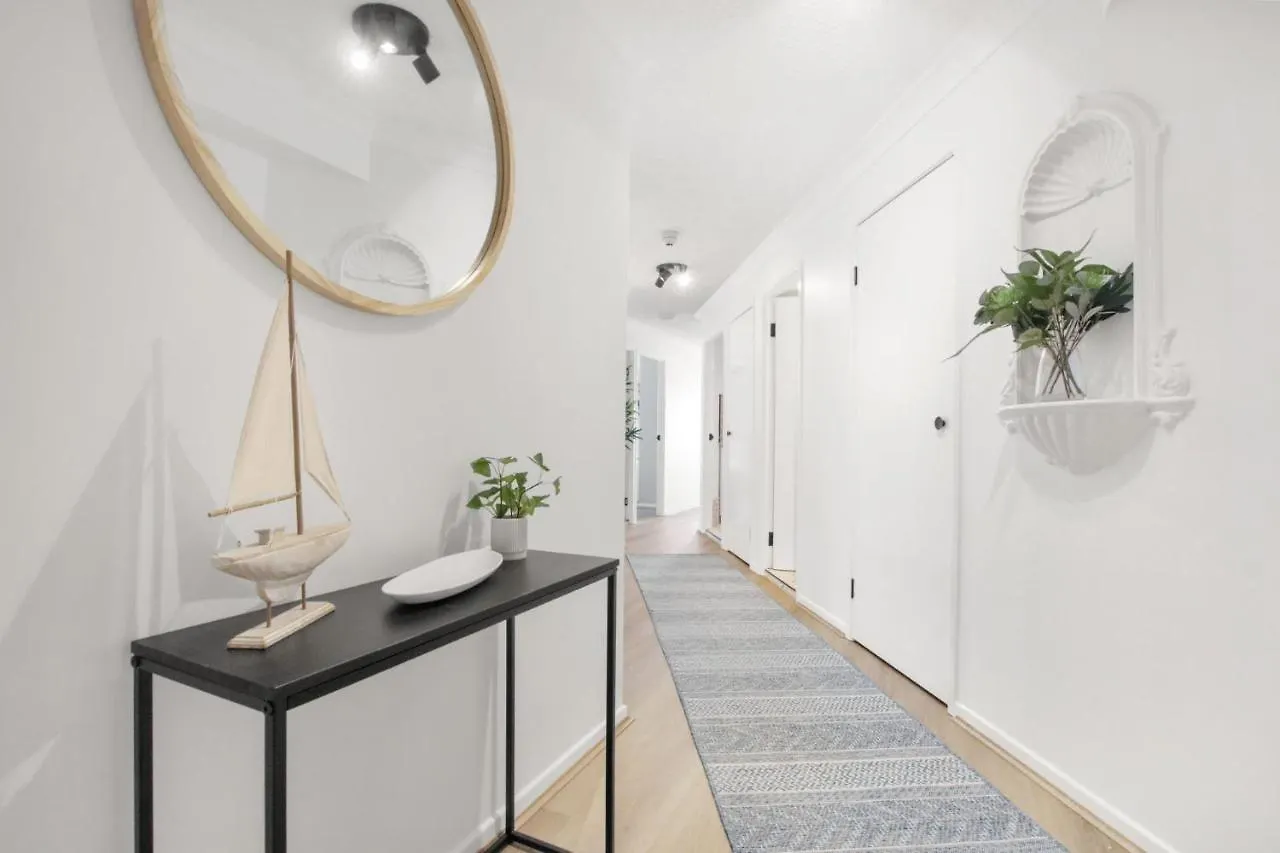 Canberra Heights Unit 2 35 Canberra Tce Kings Beach Caloundra Australia