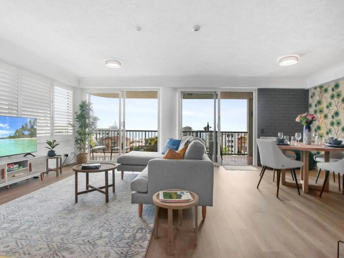 Apartment Canberra Heights Unit 2 35 Canberra Tce Kings Beach Caloundra